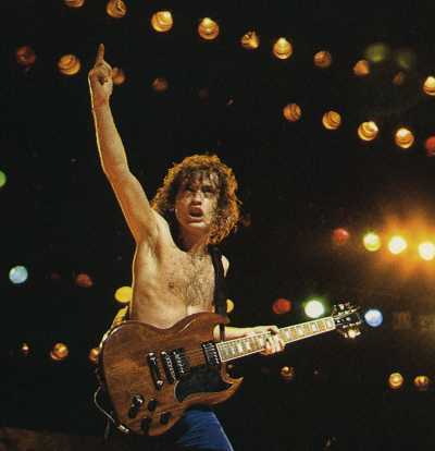 Angus Young_1